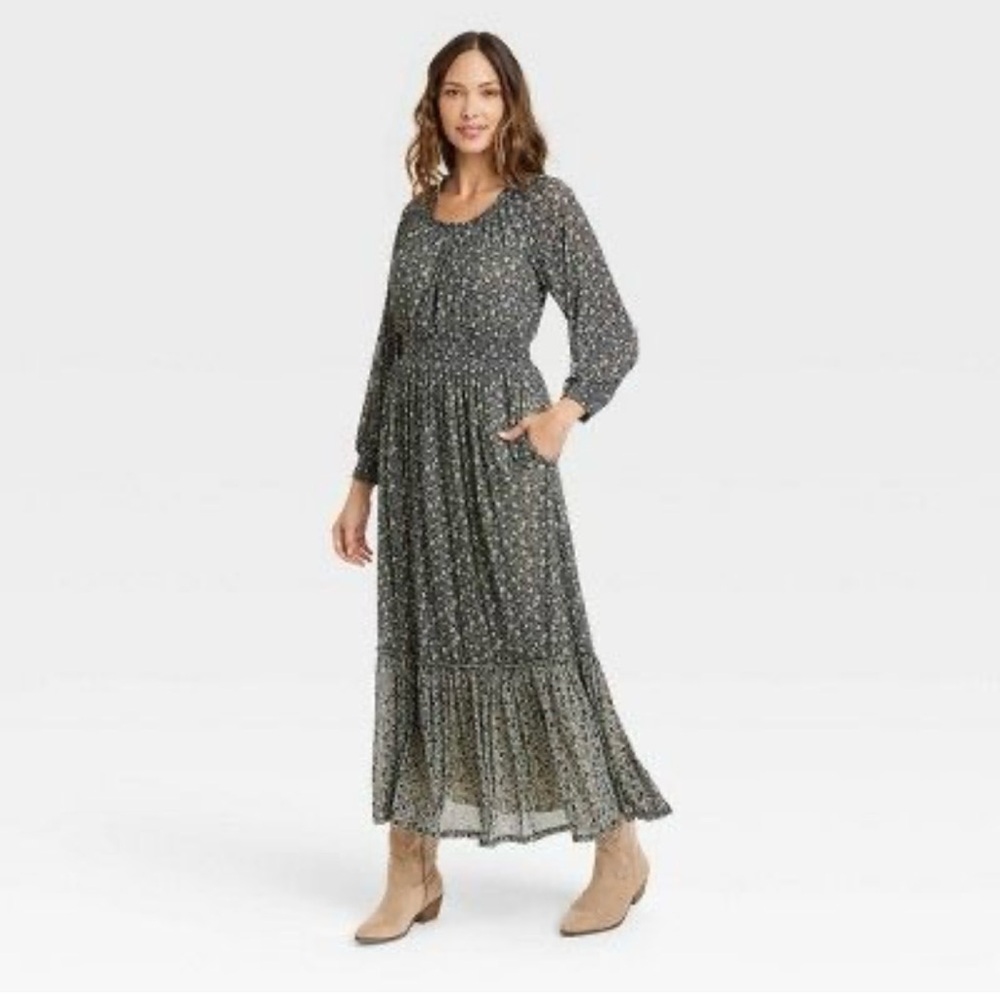 Knox Rose greenish black floral chiffon midi dress
